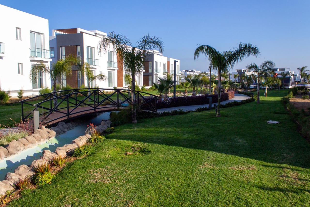 Four Seasons Life Rentals Trikomo Екстериор снимка
