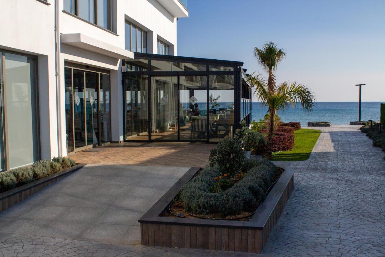 Four Seasons Life Rentals Trikomo Екстериор снимка
