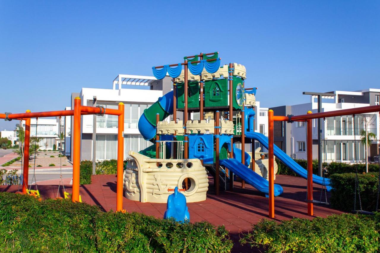 Four Seasons Life Rentals Trikomo Екстериор снимка