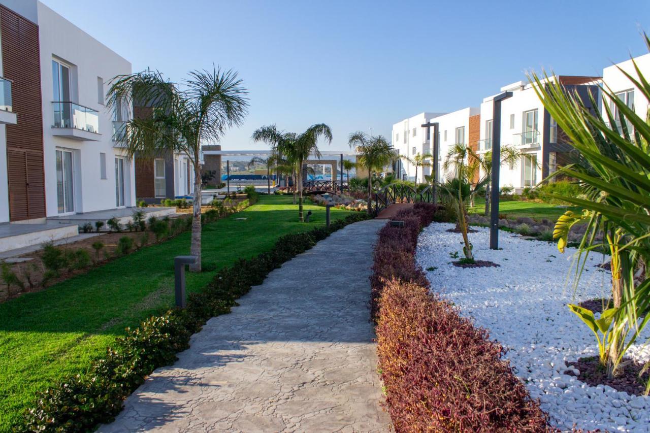 Four Seasons Life Rentals Trikomo Екстериор снимка