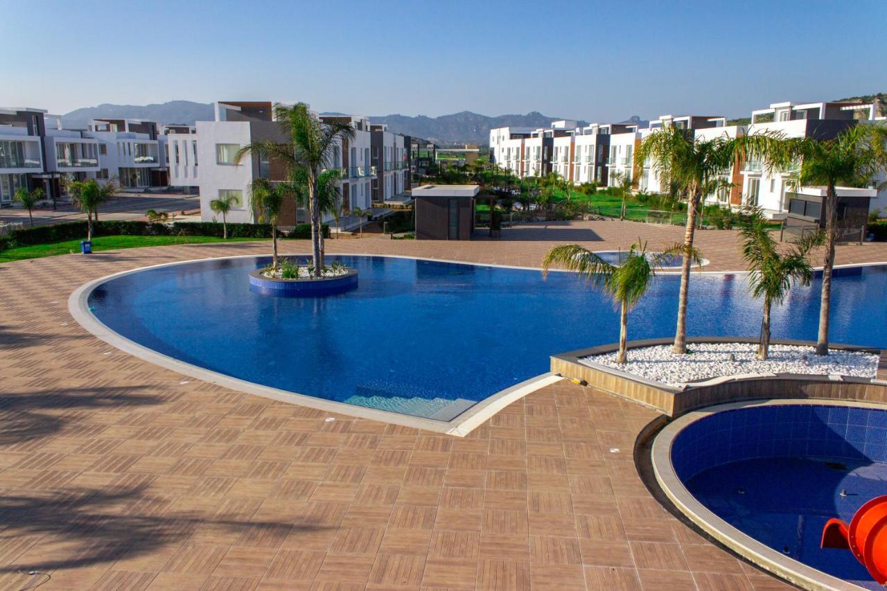Four Seasons Life Rentals Trikomo Екстериор снимка